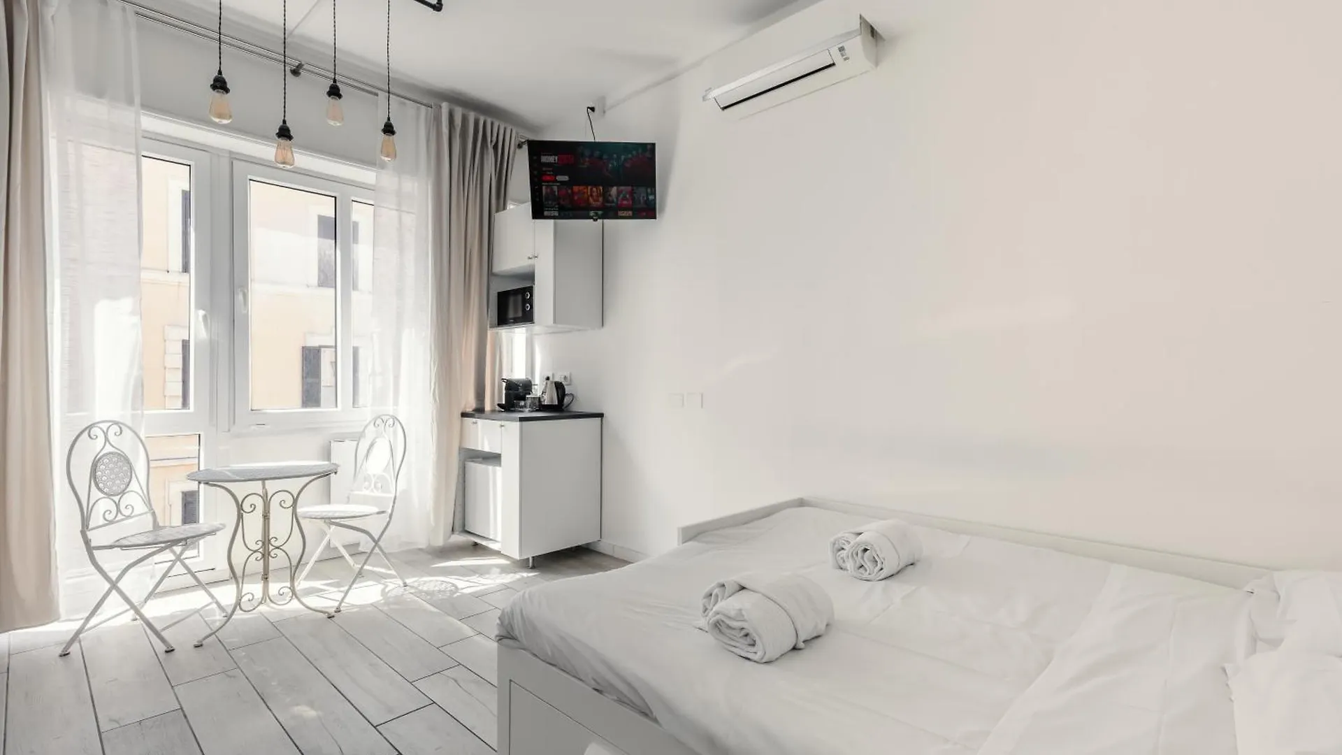 My Tiny Home Rome Italy