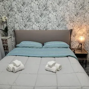 Bonelli Dreams In Rome