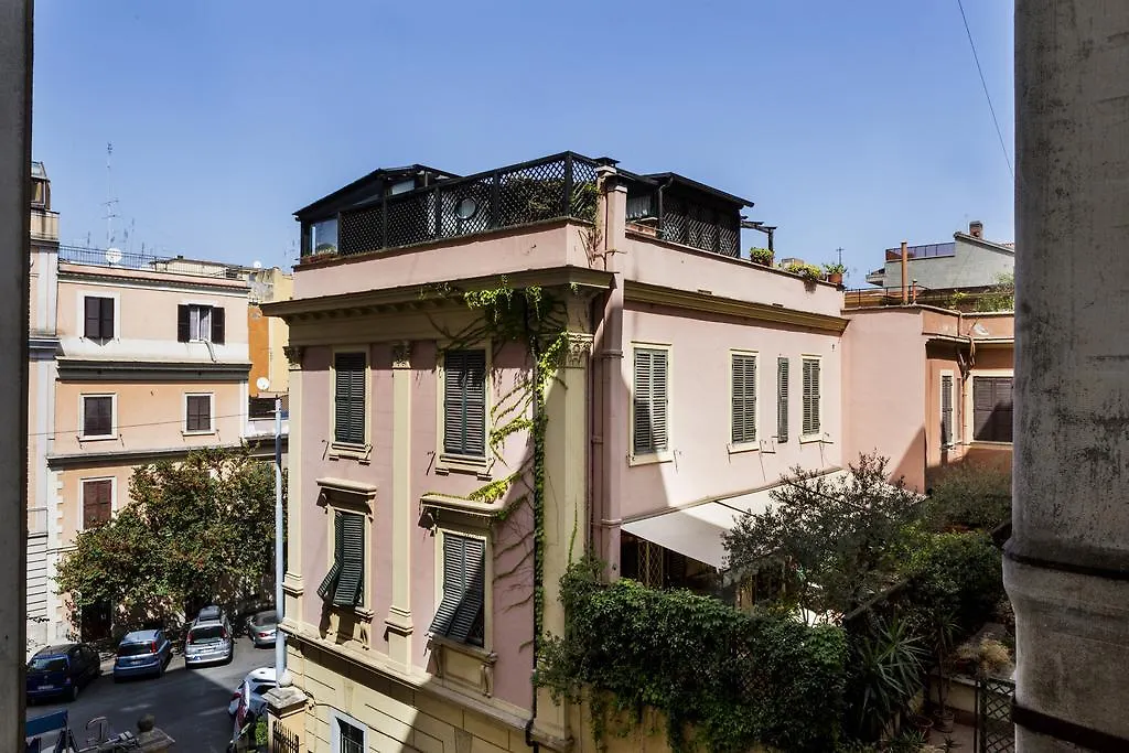 ** Guest house My Tiny Home Rome Italy